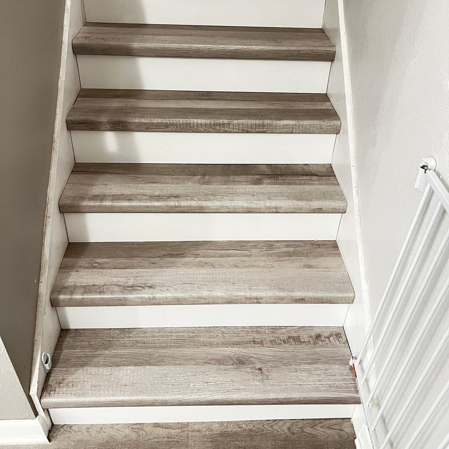Complete Prefabricated Staircase Package: Materials + Installation Model WWC-Stairs-001
